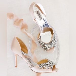 Badgley Mischka Candance heels, Pink, NIB